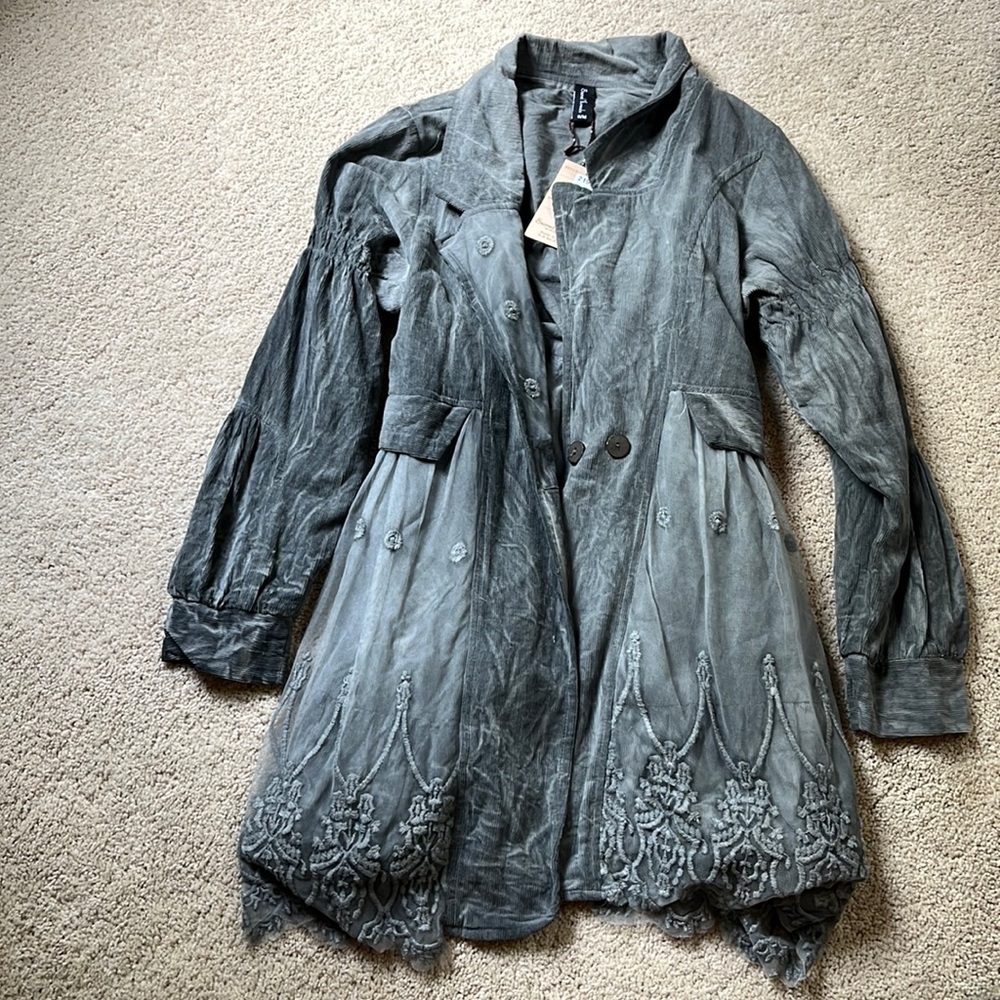 NWT Sacred Threads Size S/M Coat